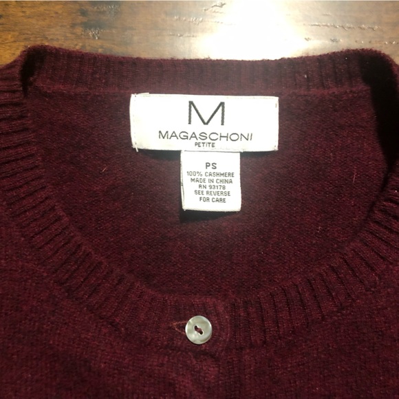 Magaschoni 100% Cashmere Burgundy Cardigan - Picture 2 of 3